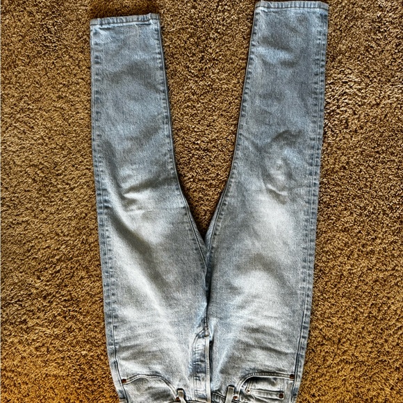 Levi’s Jean. - Picture 6 of 6